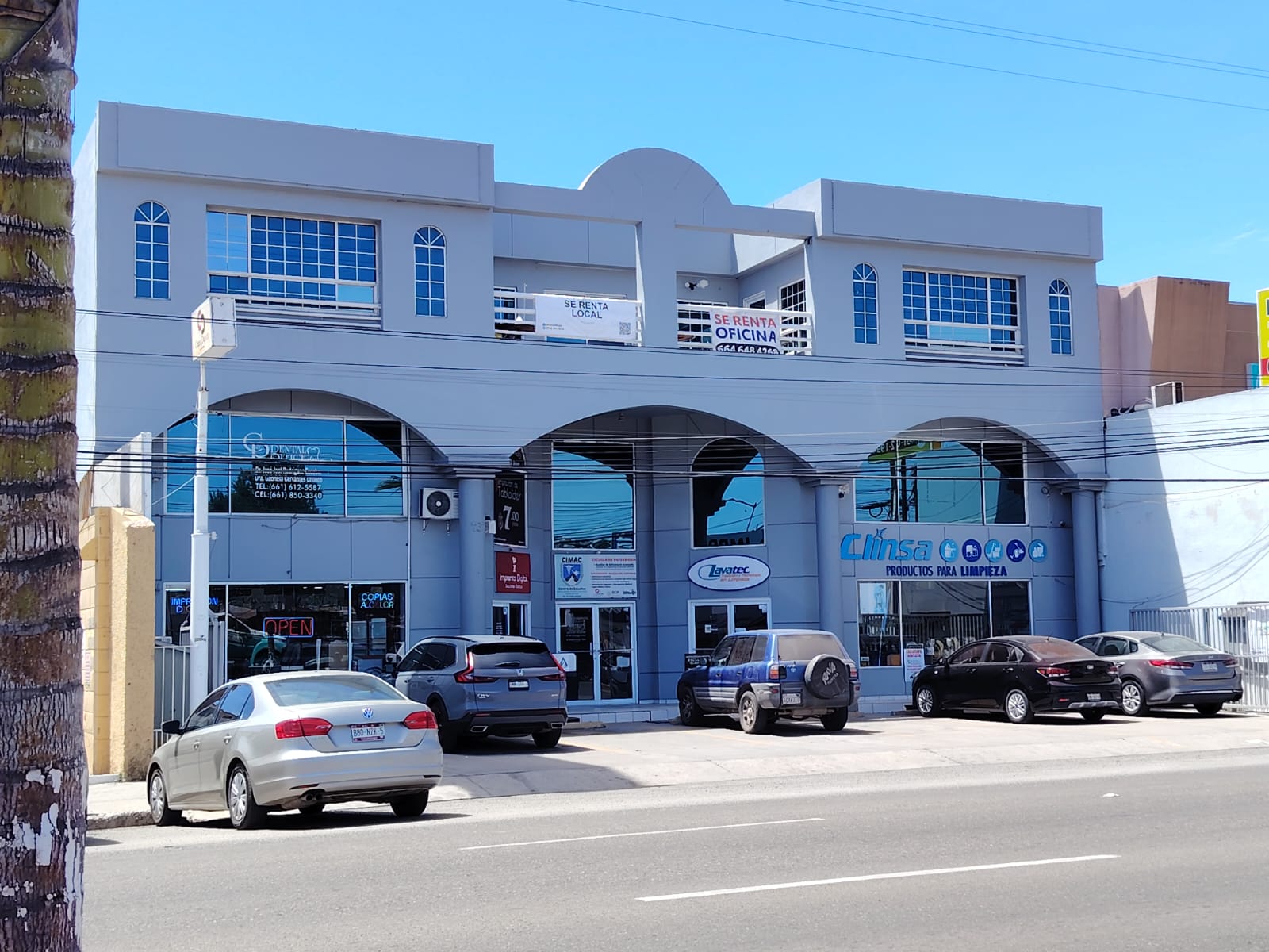 2 locales en tercer nivel con excelente ubicación en Av. Benito Juarez